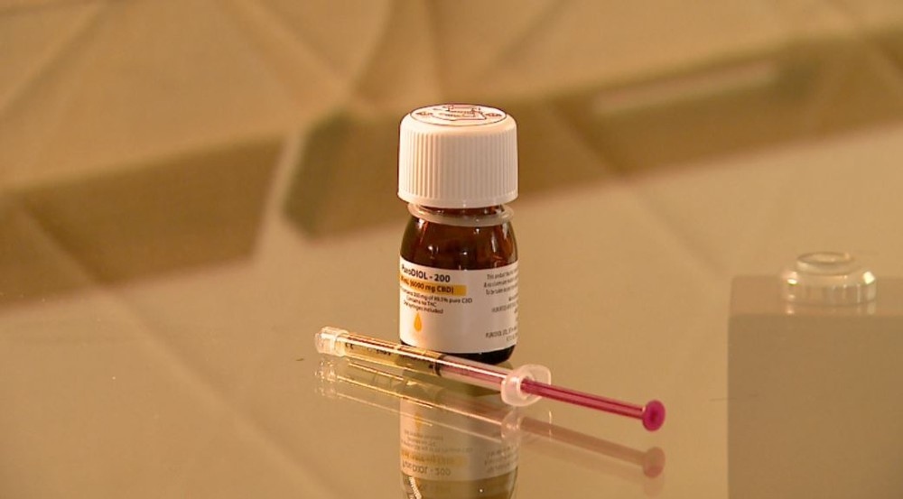 Após ações ajuizadas na BA, Justiça determina que União inclua medicamentos à base de cannabis na lista do SUS