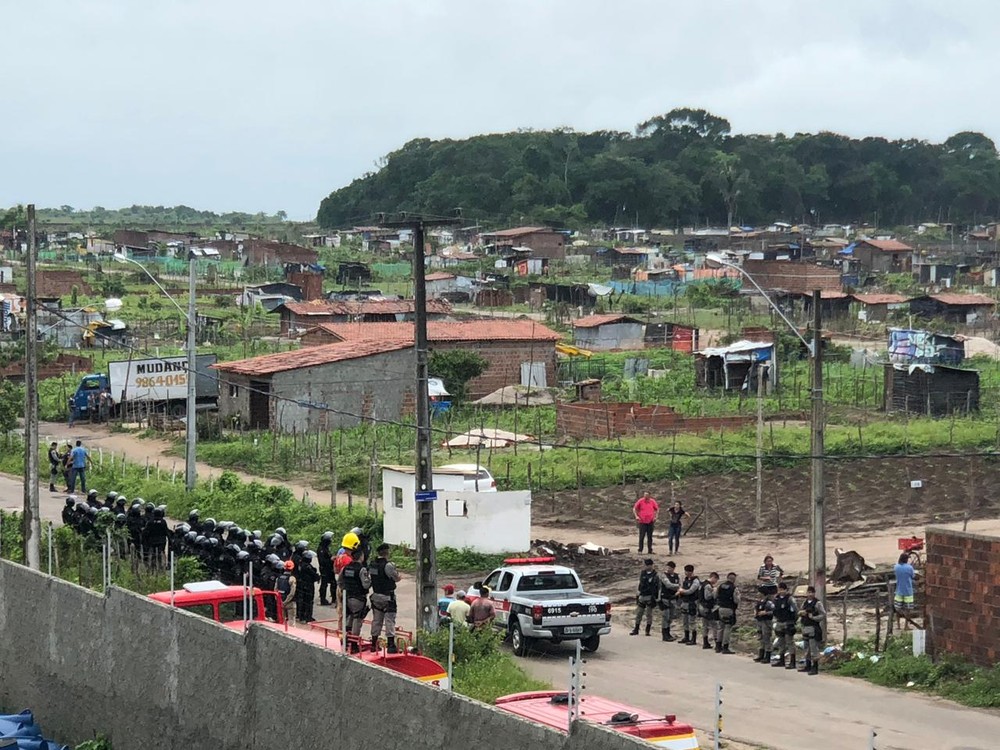 Justiça determina reintegração de posse em terreno ocupado por mais de 100 famílias, na PB