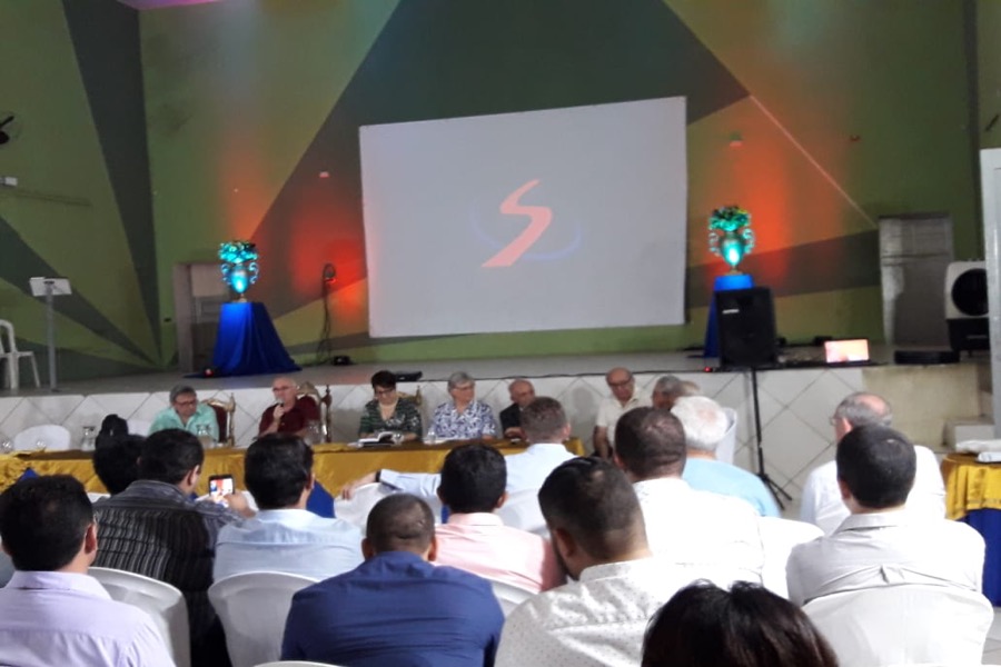 80 ANOS DE DEDICAÇÃO EM EDUCAR E EVANGELIZAR NA TERRA DO PADIM