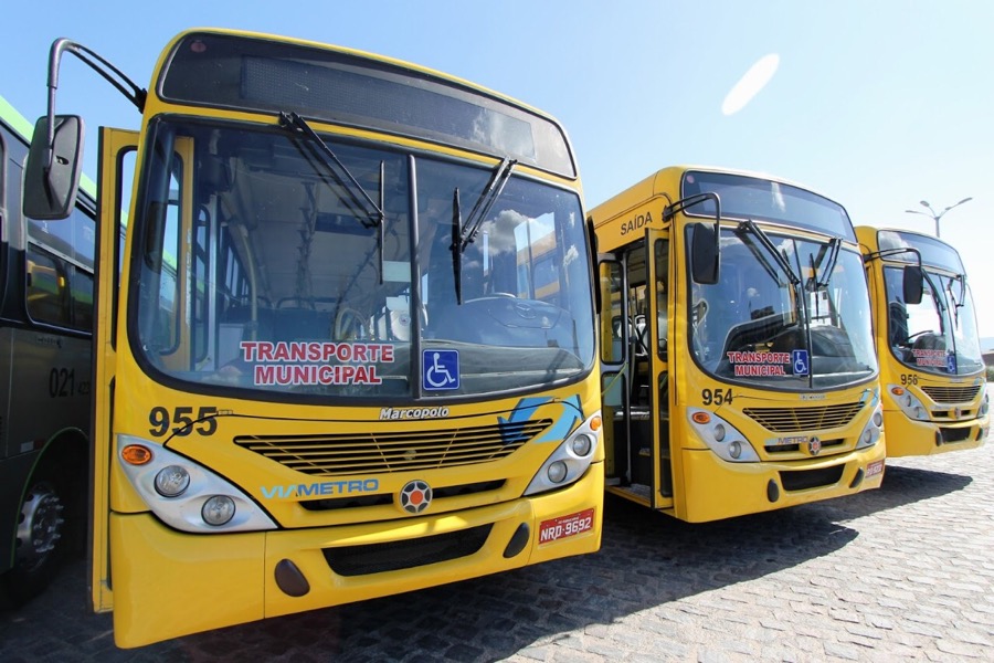 Vereadora cobra providências ao DEMUTRAN em relação às irregularidades do transporte público no bairro Jardim Gonzaga