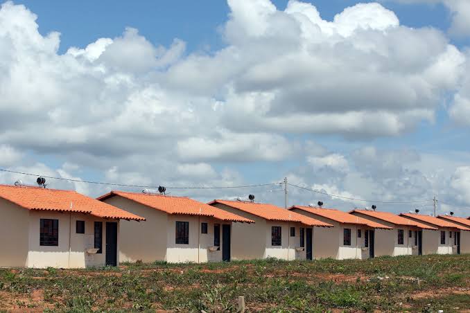 Minha Casa Minha Vida: Câmara Municipal do Crato debate irregularidades no conjunto habitacional Filemon Lima Verde