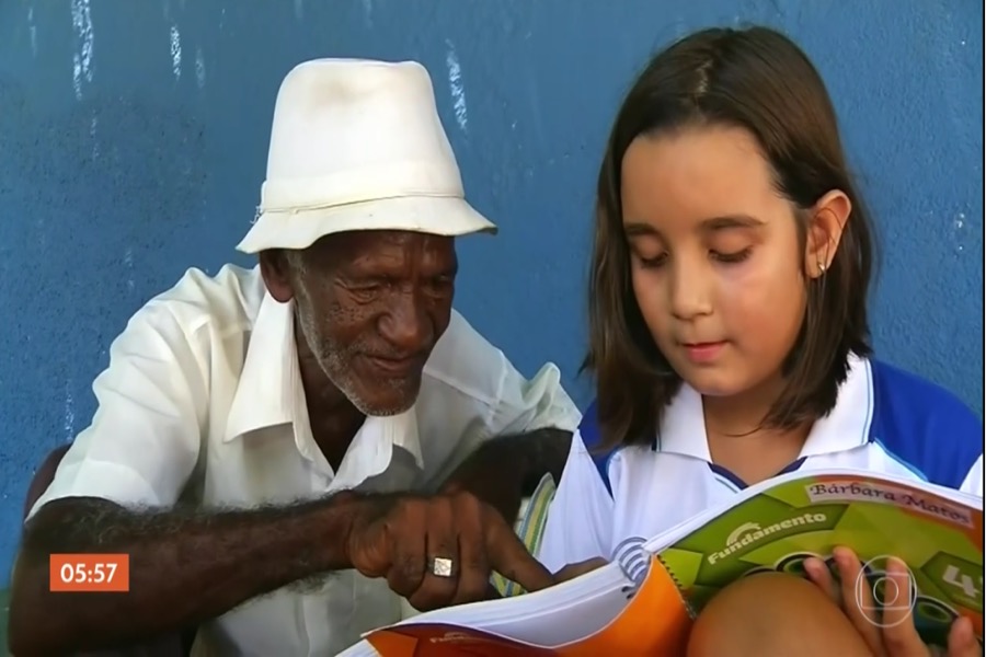 Vendedor de Picolé e sua professora vão para o Programa  a Hora do Faro na Record TV