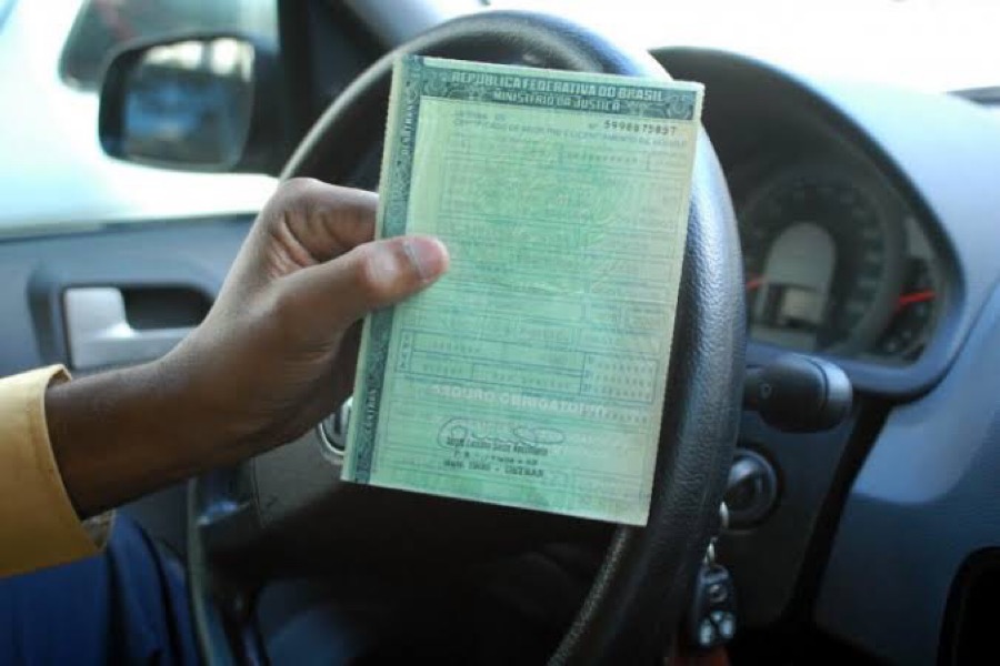 Licenciamento de veículos com placas terminadas em “2” vence nesta quarta-feira (10)