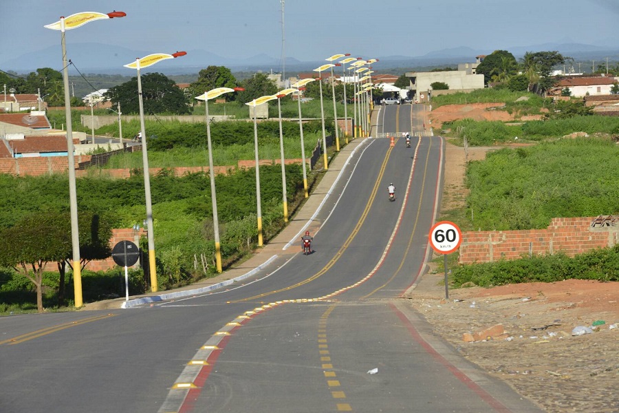 Operação Semana Santa: DER terá equipes de plantão e alerta motoristas para trechos em obras