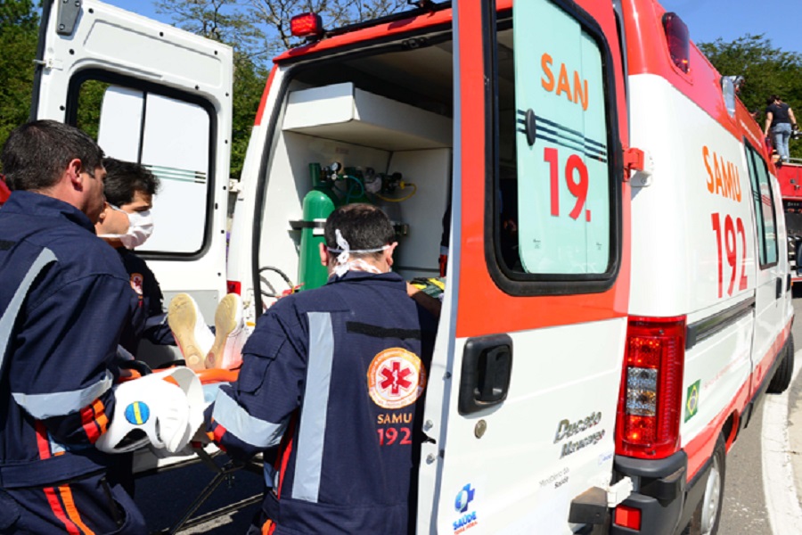 Disparos atinge homem e pega idosa de raspão em  Nova Olinda-CE