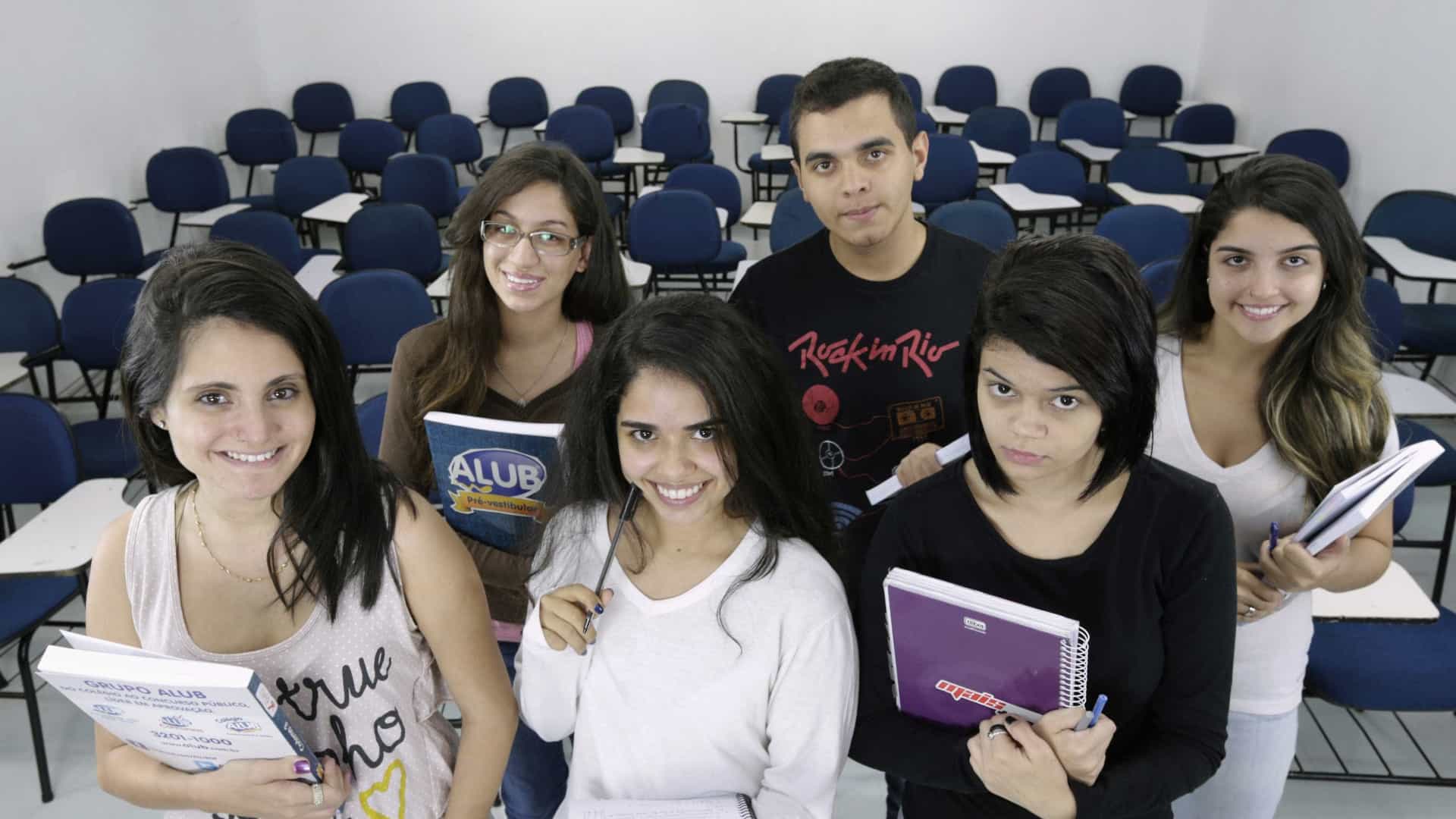 MEC acelerou credenciamento de novas universidades em 70% neste ano