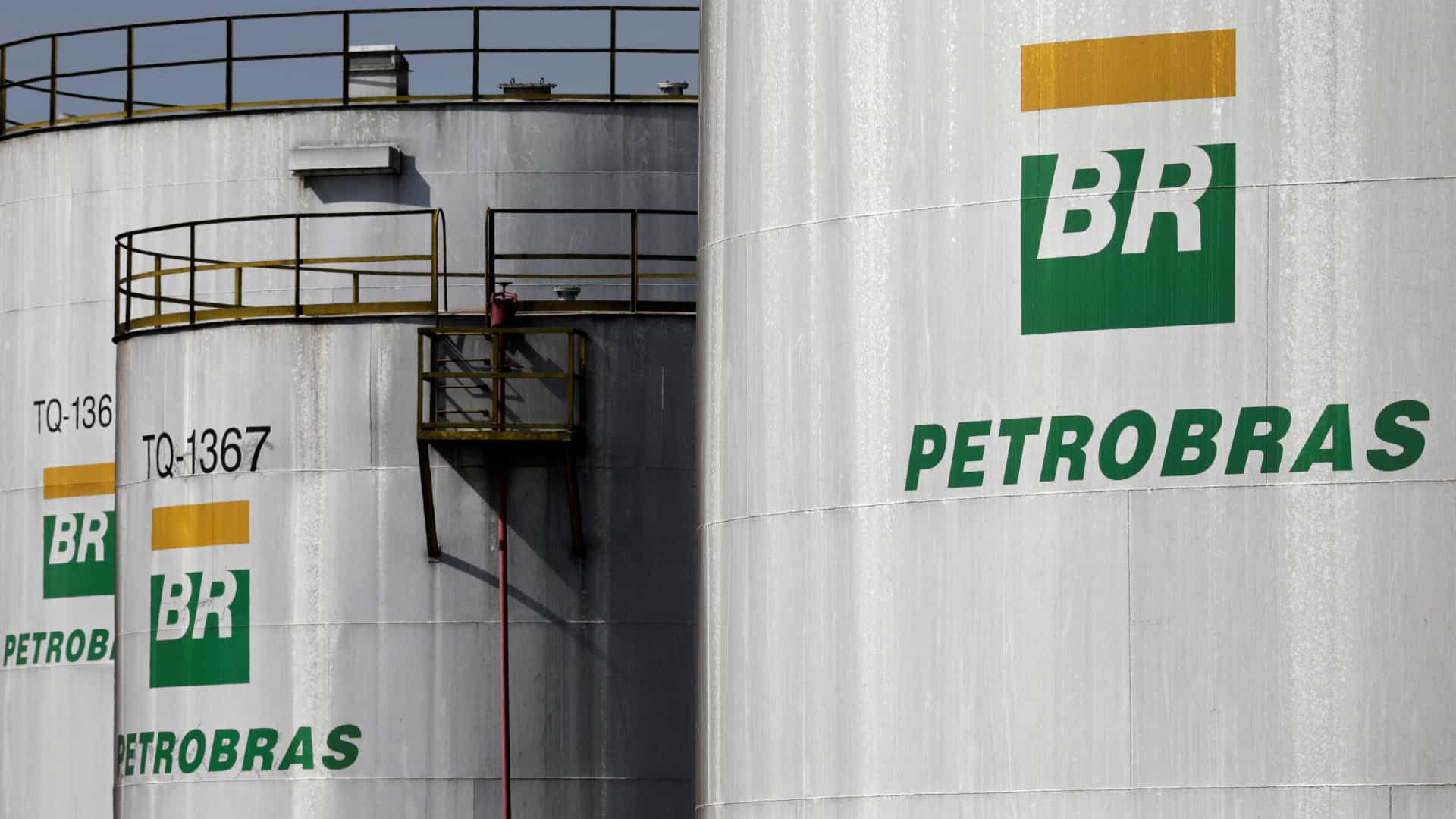 Petrobras diz que Caixa pode vender sua parte na empresa