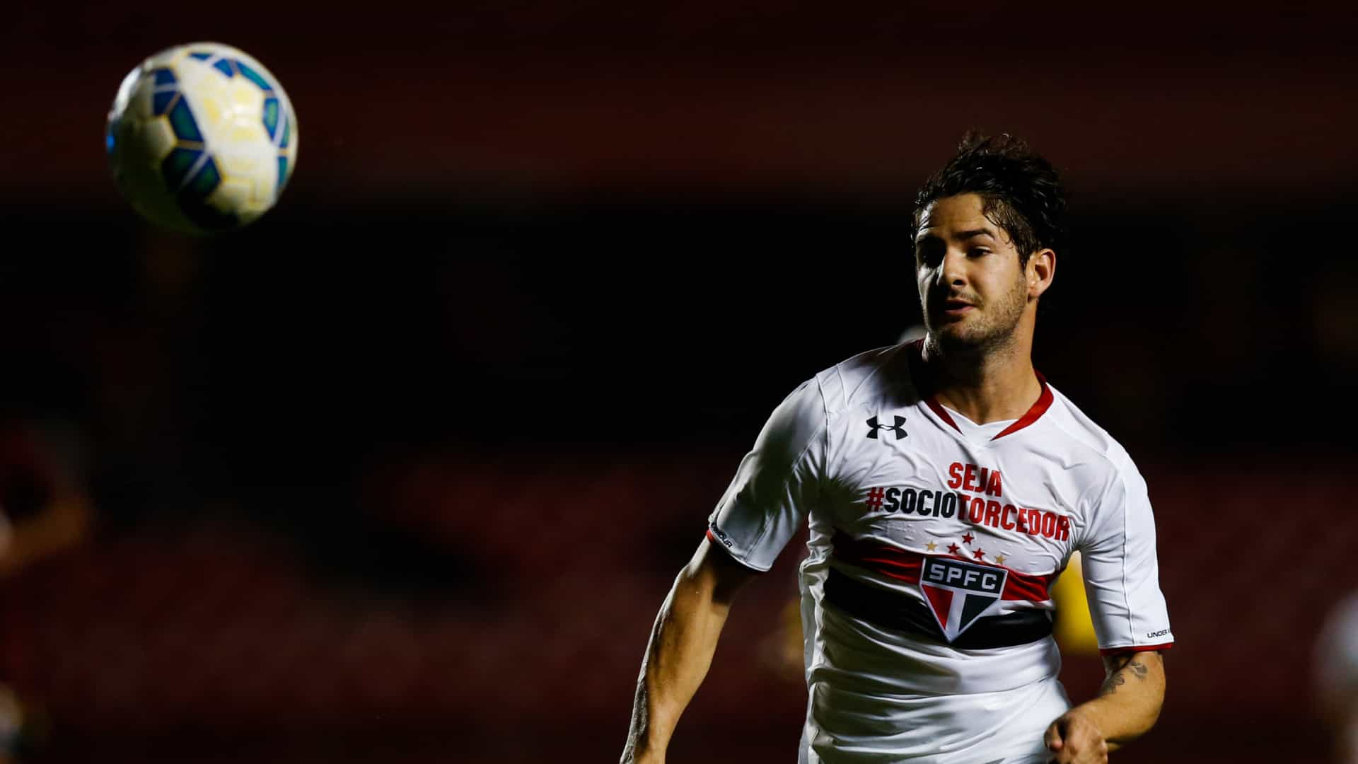 No São Paulo, Pato se junta aos grandes atacantes do Brasileirão