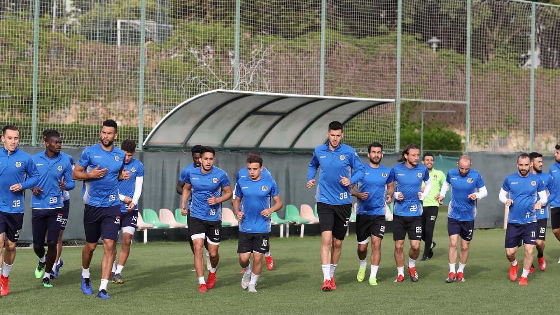 Turquia: acidente com van mata atacante checo e fere 2 brasileiros