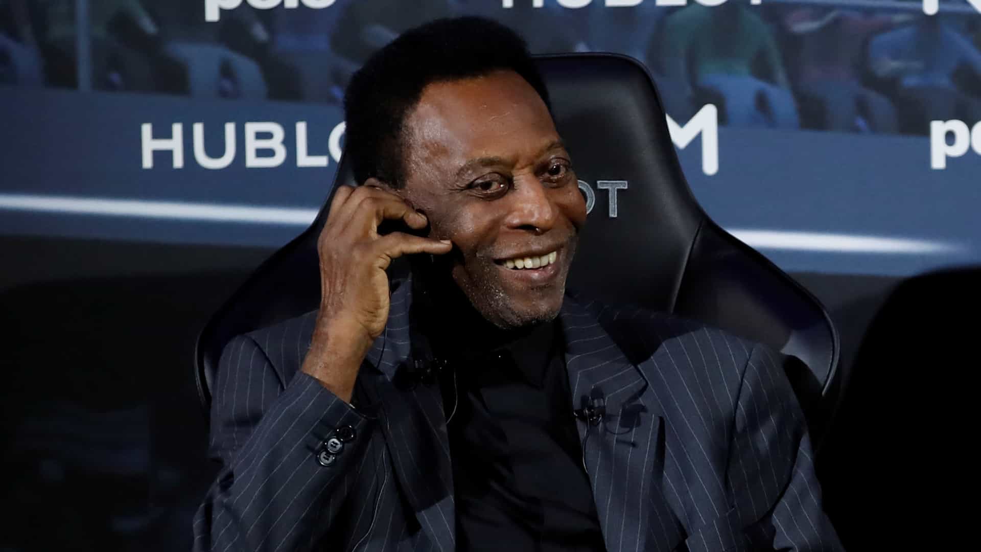 Infecção urinária fez Pelé ser internado em Paris