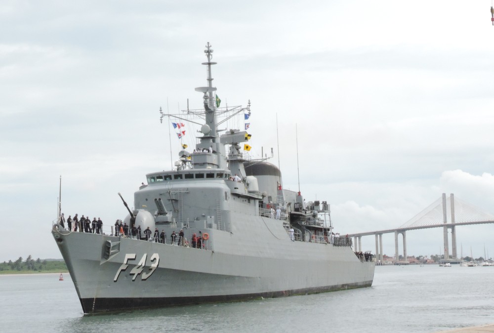 Após missão no Líbano, navio da Marinha abre para visitação no fim de semana em Natal