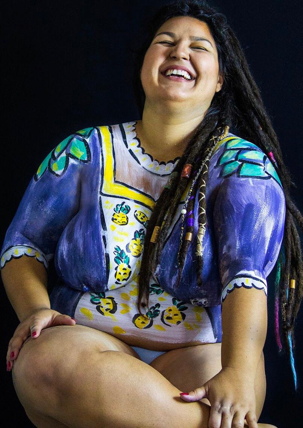 Em Natal, exposição transforma corpos de mulheres em obras de arte