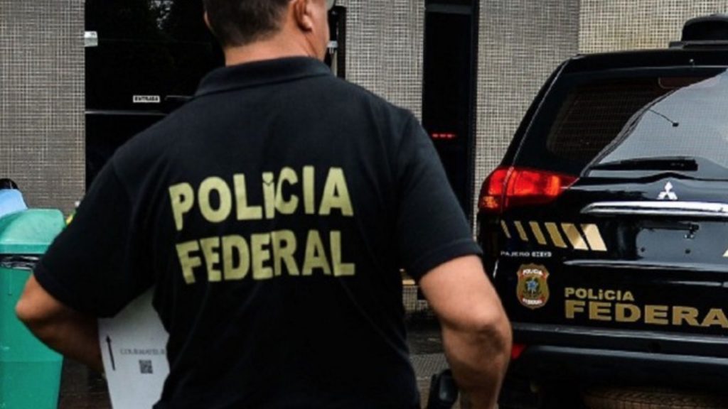Juazeiro: defesa de mulher presa suspeita de atear fogo durante voo afirma que ela teve um surto