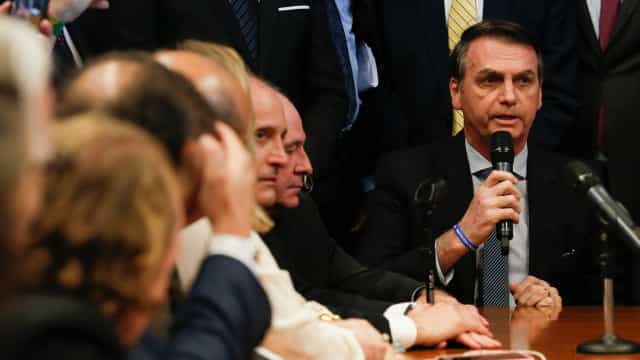 Bolsonaro avalia participação em protesto favorável ao seu governo