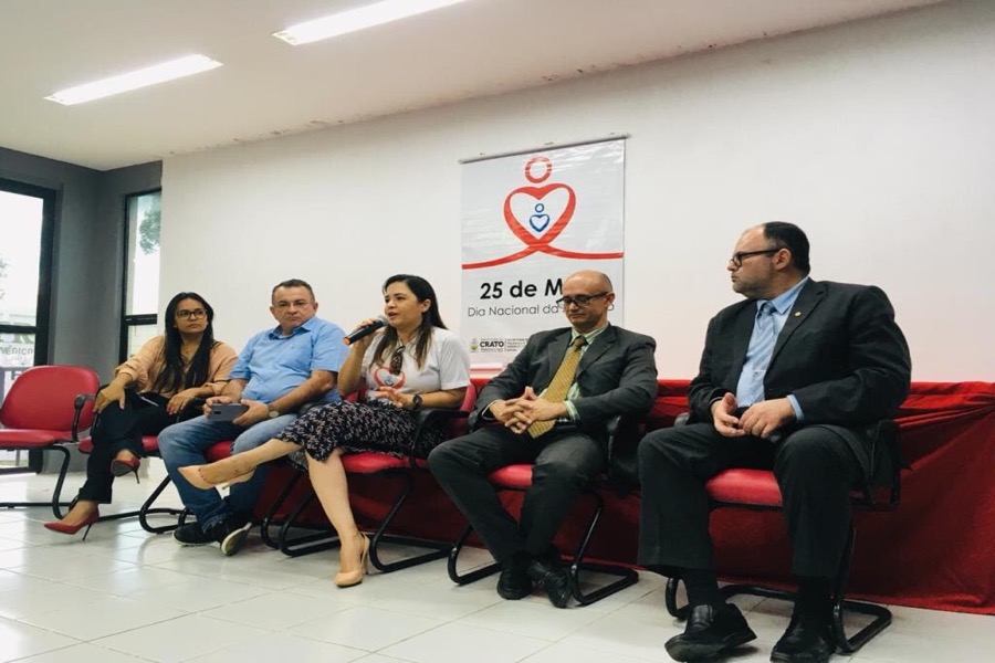 Crato promove roda de conversa sobre a importância da adoção