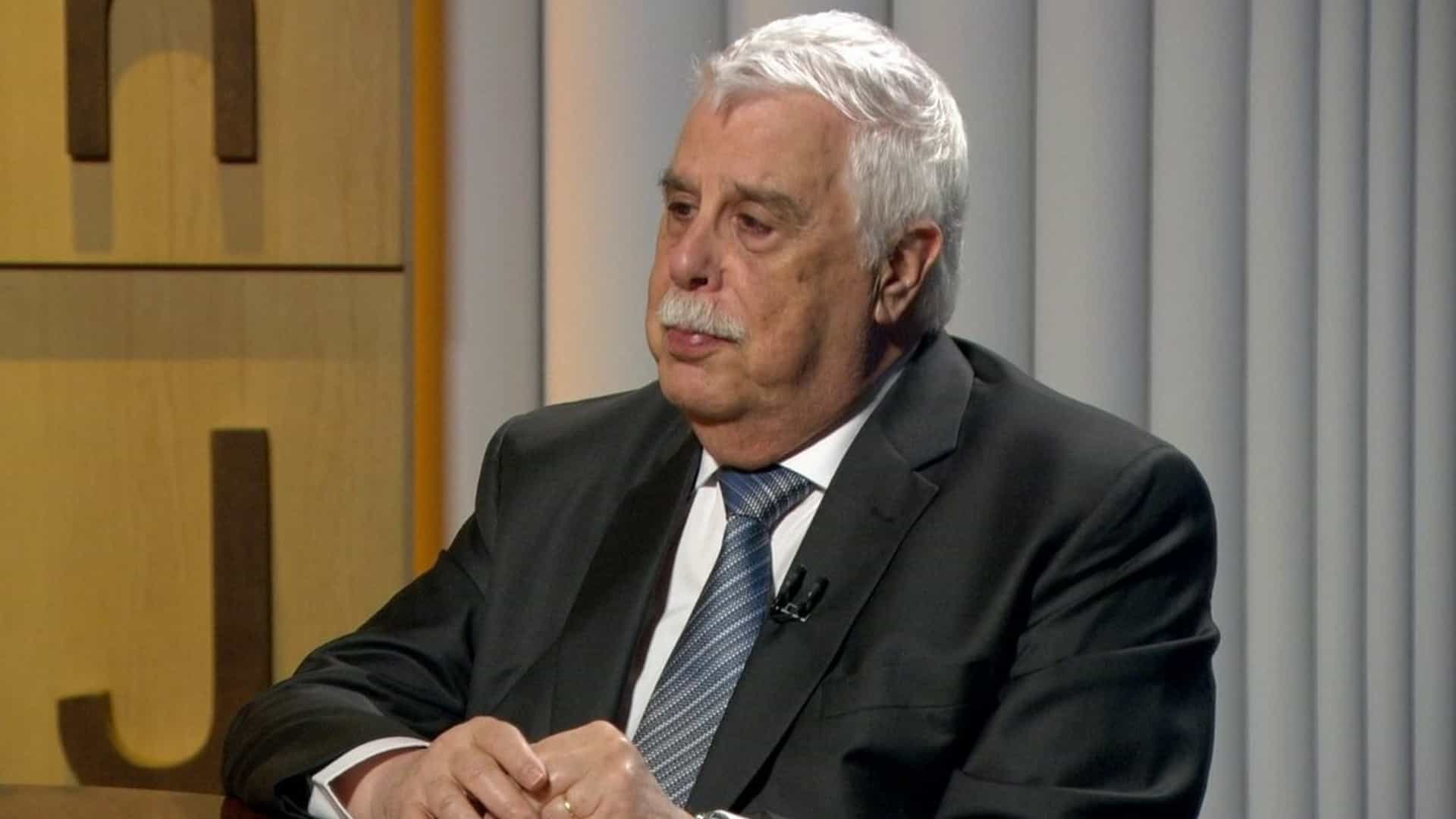 Governo deveria apresentar agenda de reformas para 2 anos, diz Pastore