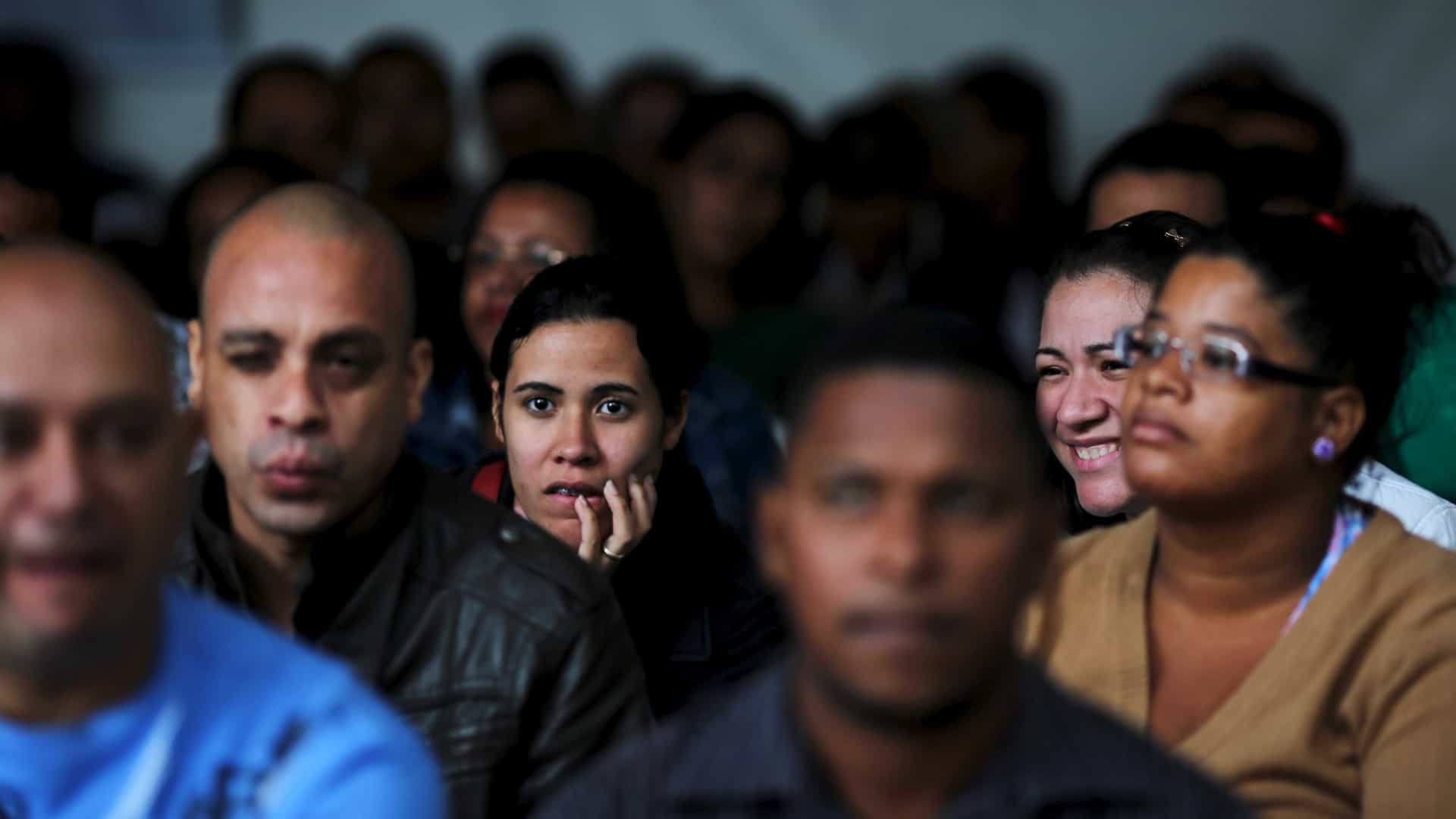 Indicadores de mercado de trabalho apresentam piora em abril