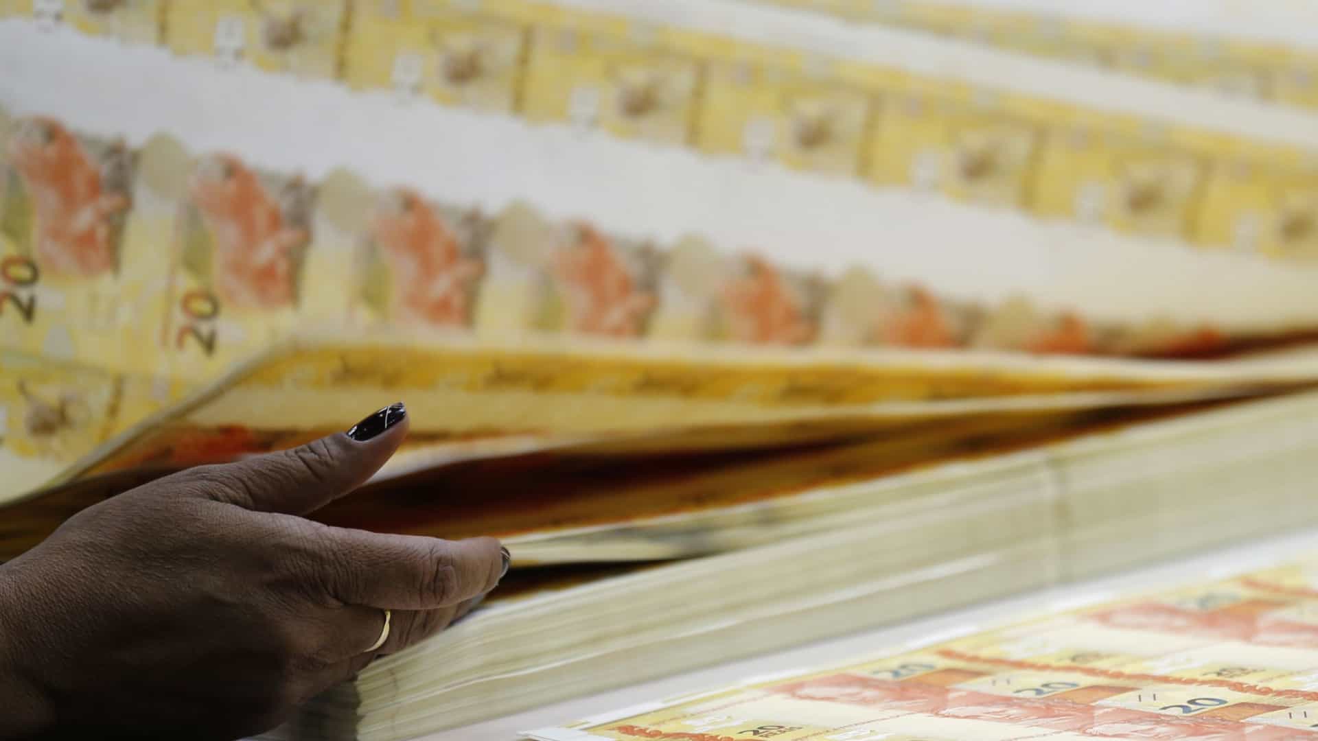 Economia brasileira cai 0,2% no primeiro trimestre do ano
