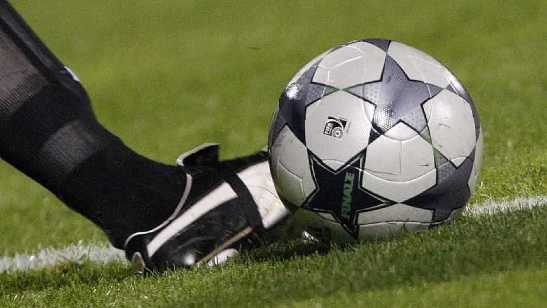Jogadores de futebol são presos por manipularem resultados na Espanha