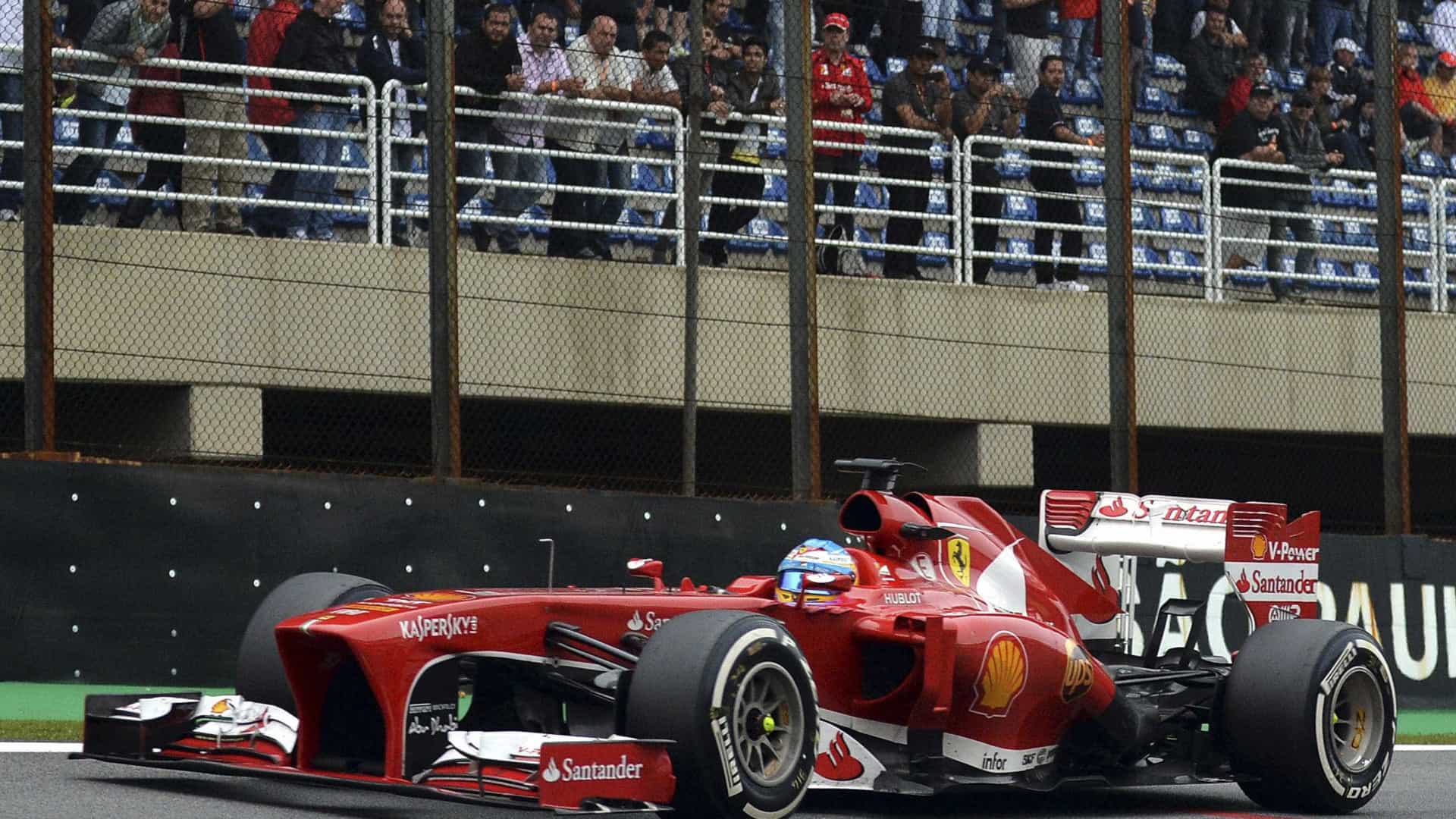 F1: Ferrari antecipa atualização de motor para tentar alcançar Mercedes