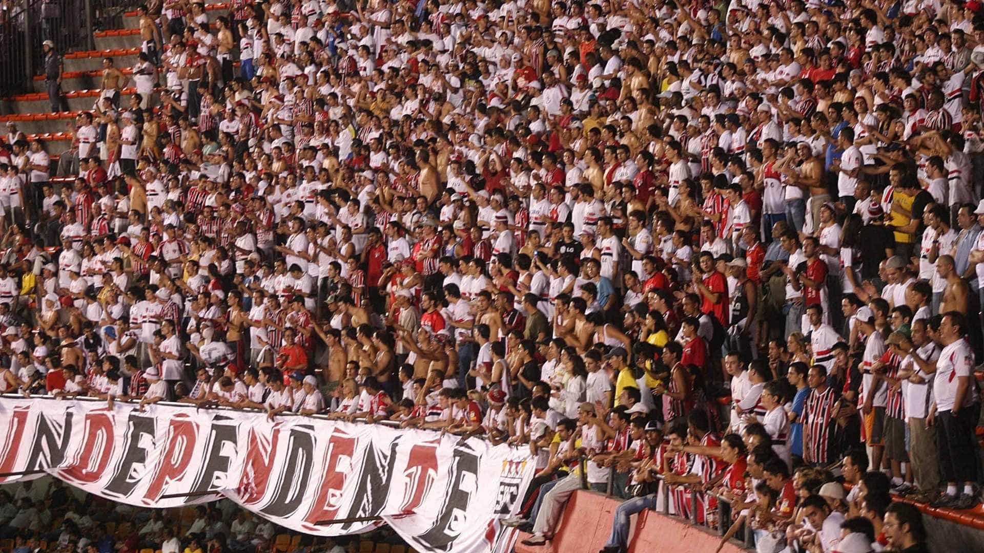 Organizada do São Paulo marca protesto: ‘Chega de passar vergonha’