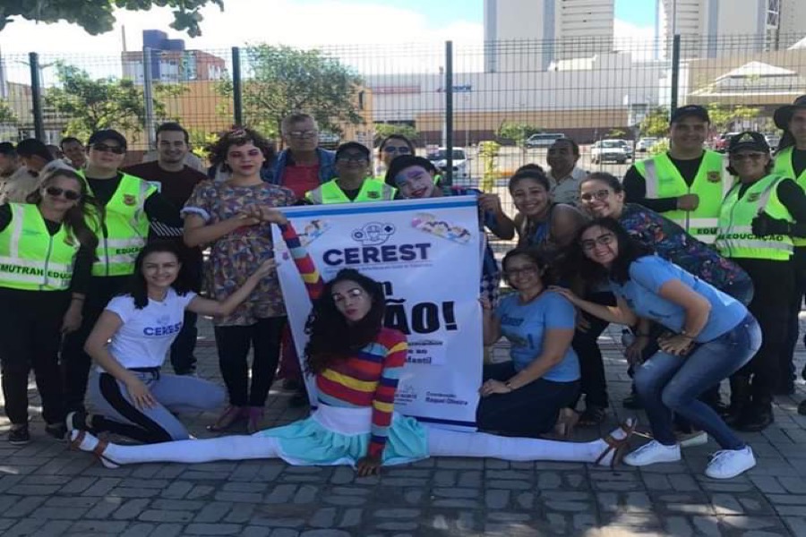 Demutran e Cerest realizam ação educativa em Juazeiro do Norte-CE