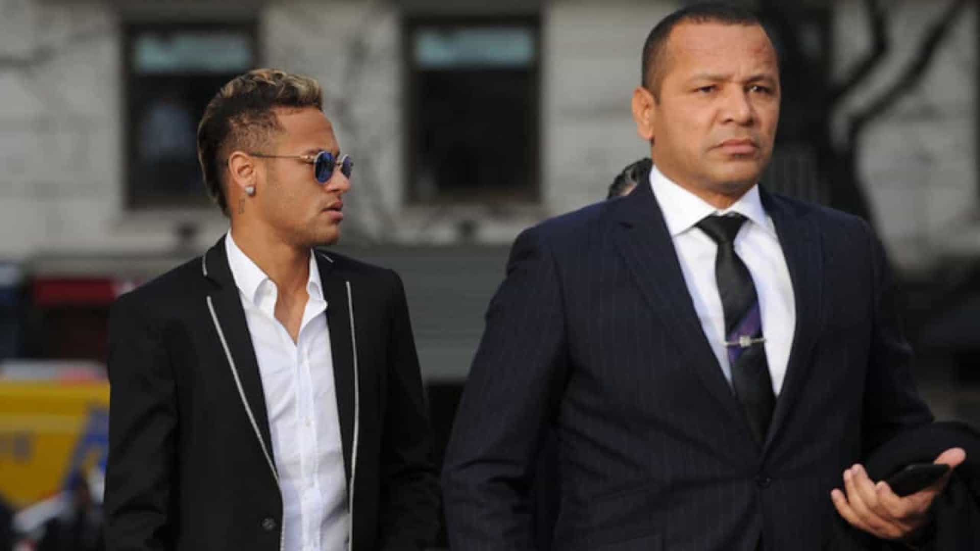 Advogados acusam pai de Neymar de forjar álibi