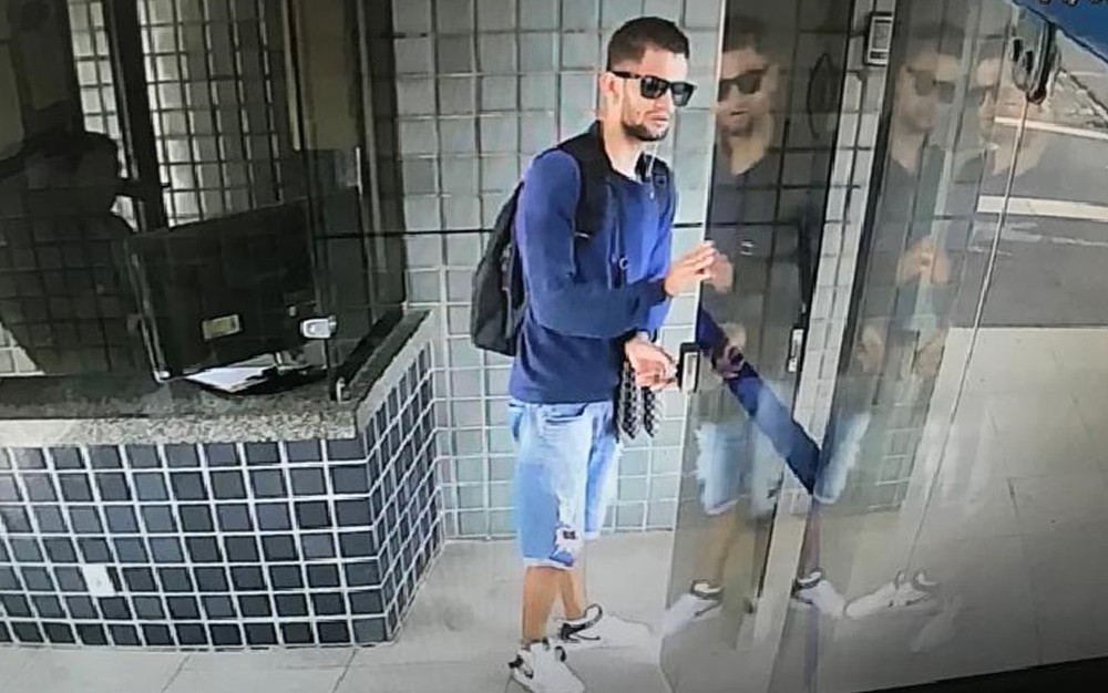 Falso visitante rouba US$ 2 mil e objetos de apartamento de empresário chinês em Boa Viagem