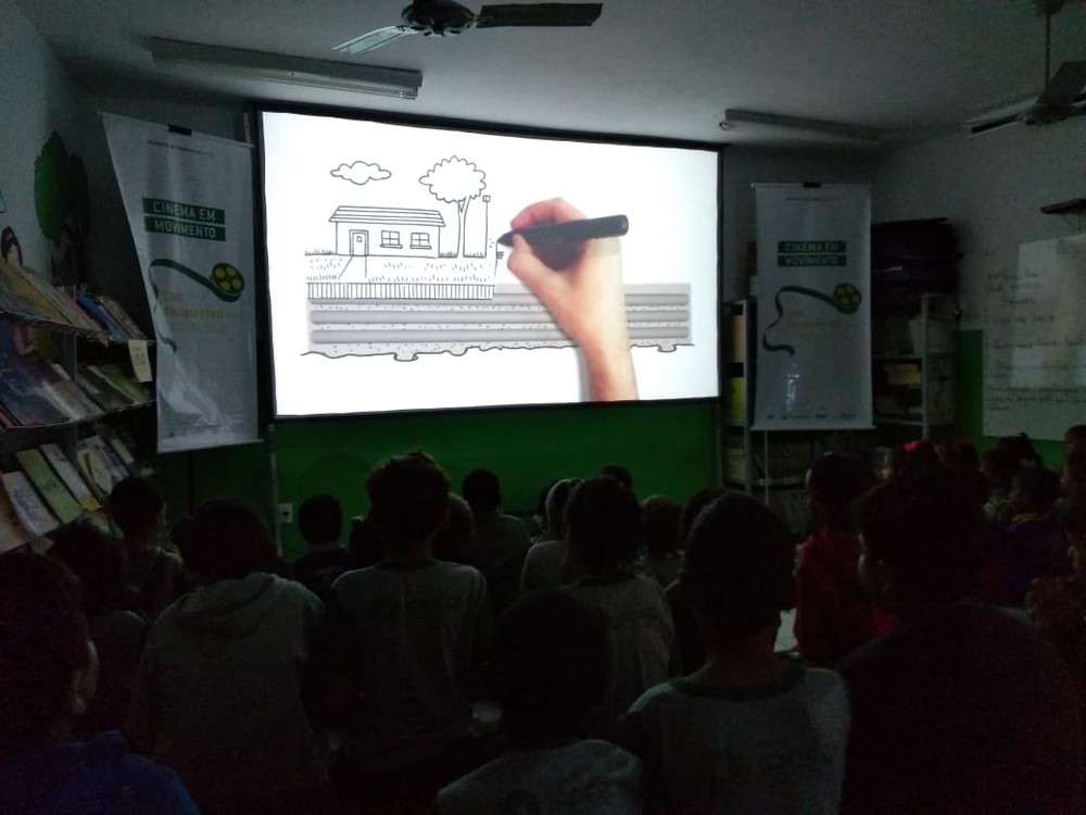 Cine Transpetro nas Comunidades exibe filmes em escolas públicas de Mossoró e Carnaubais