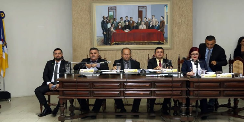 Boletim informativo da Sessão 180º da Câmara de Juazeiro, em 21 de maio de 2019