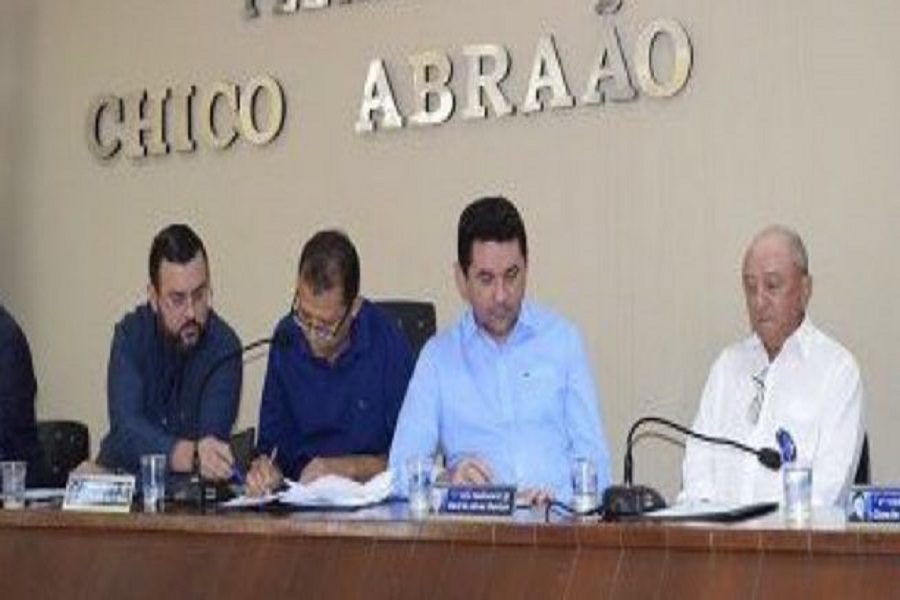 Em Milagres, inabilidade do prefeito Lielson prejudica aterro e outros oito municípios