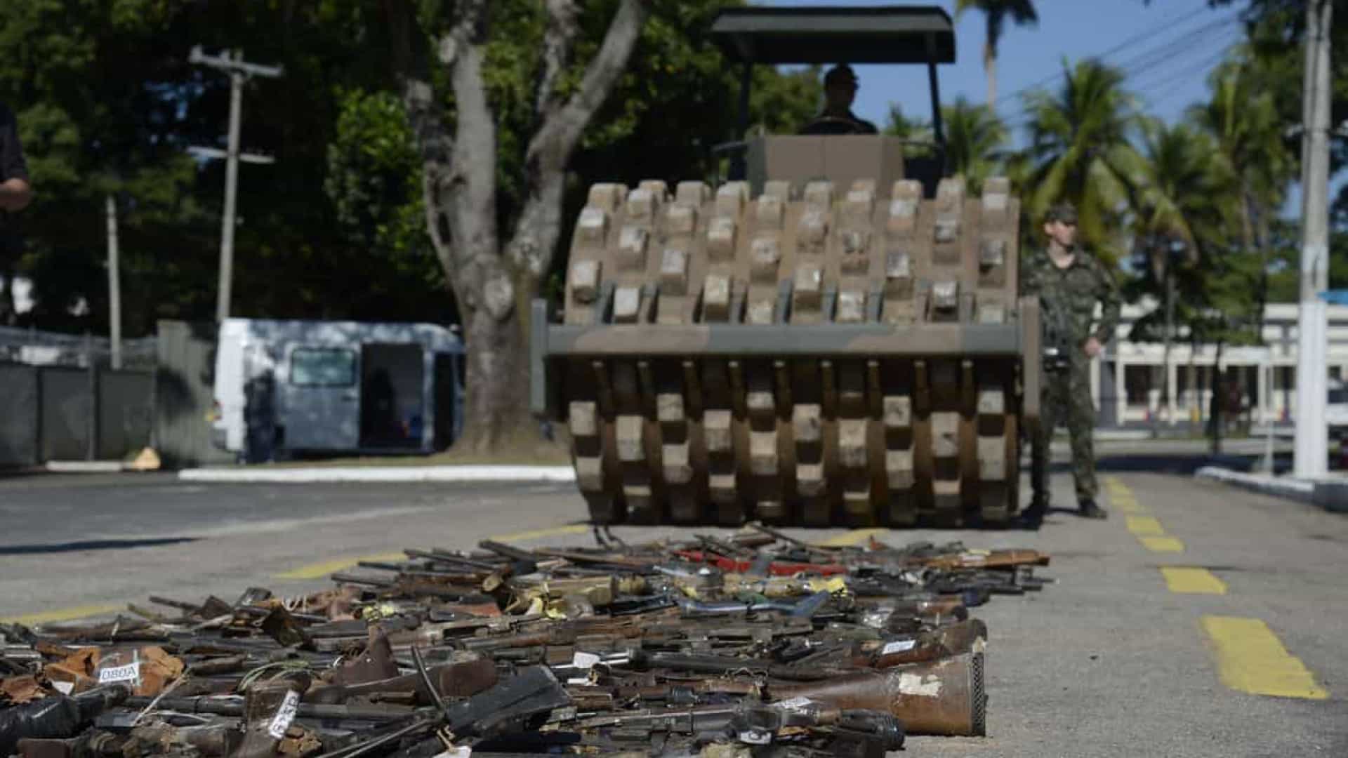 Operação vai destruir cerca de 16 mil armas no Rio de Janeiro