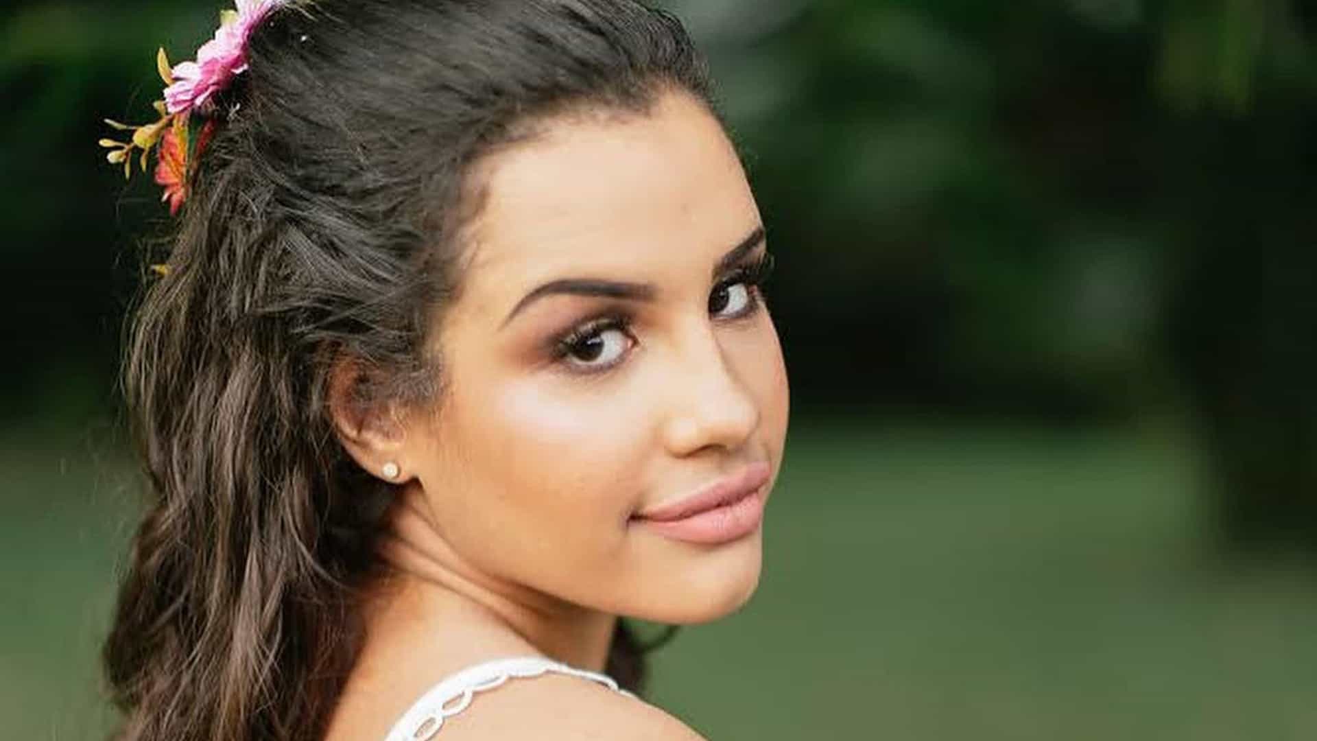 Blogueira comete suicídio após ser abandonada no altar