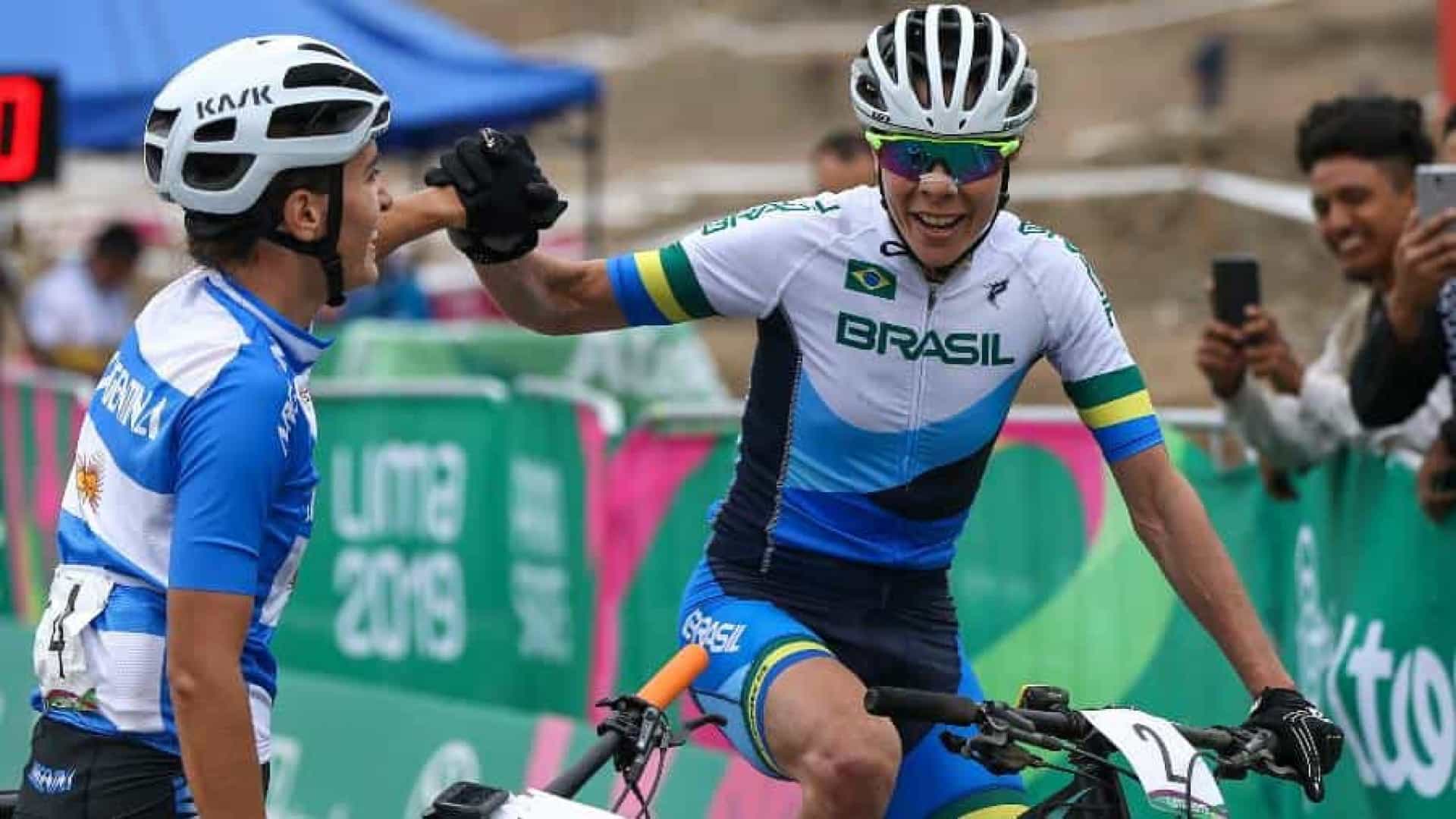 Jaqueline Mourão celebra bronze no ciclismo no Pan: ‘Um sonho’