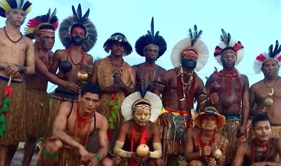 Menos de um dia após ocupação, índios saem de fazenda da família de Geddel Vieira Lima na Bahia