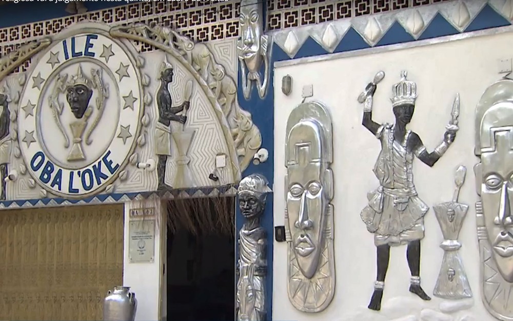 Homem acusado de intolerância religiosa contra integrantes de terreiro é julgado em fórum de Lauro de Freitas