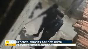 Policiais agridem e raspam braço de adolescente com faca em Fortaleza