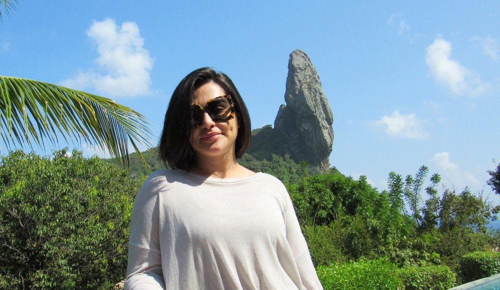Cleo Pires aproveita Fernando de Noronha após cirurgia