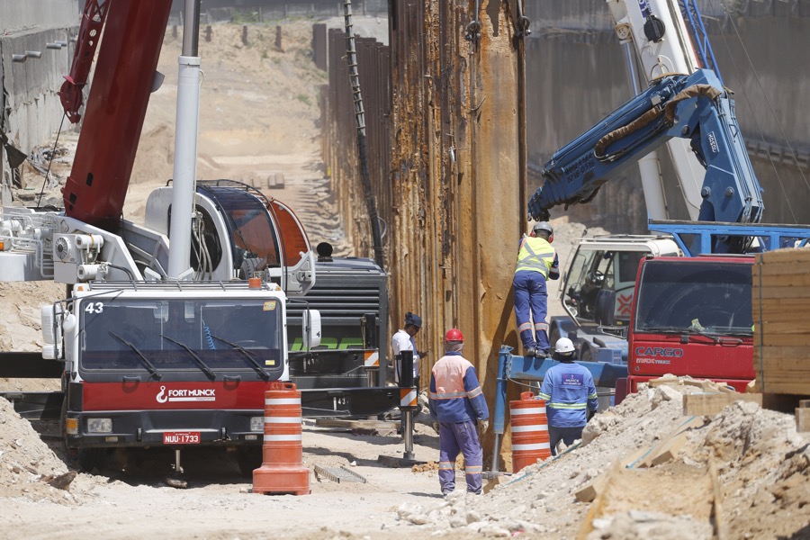Governo do Ceará investe em infraestrutura para gerar emprego e renda