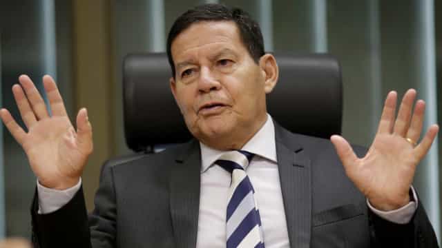 Mourão volta a defender polícia no caso do assassinato da menina Ágatha