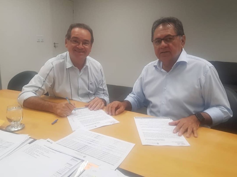 Zé Ailton viabiliza verba para reforma da central de Abastecimento do Crato