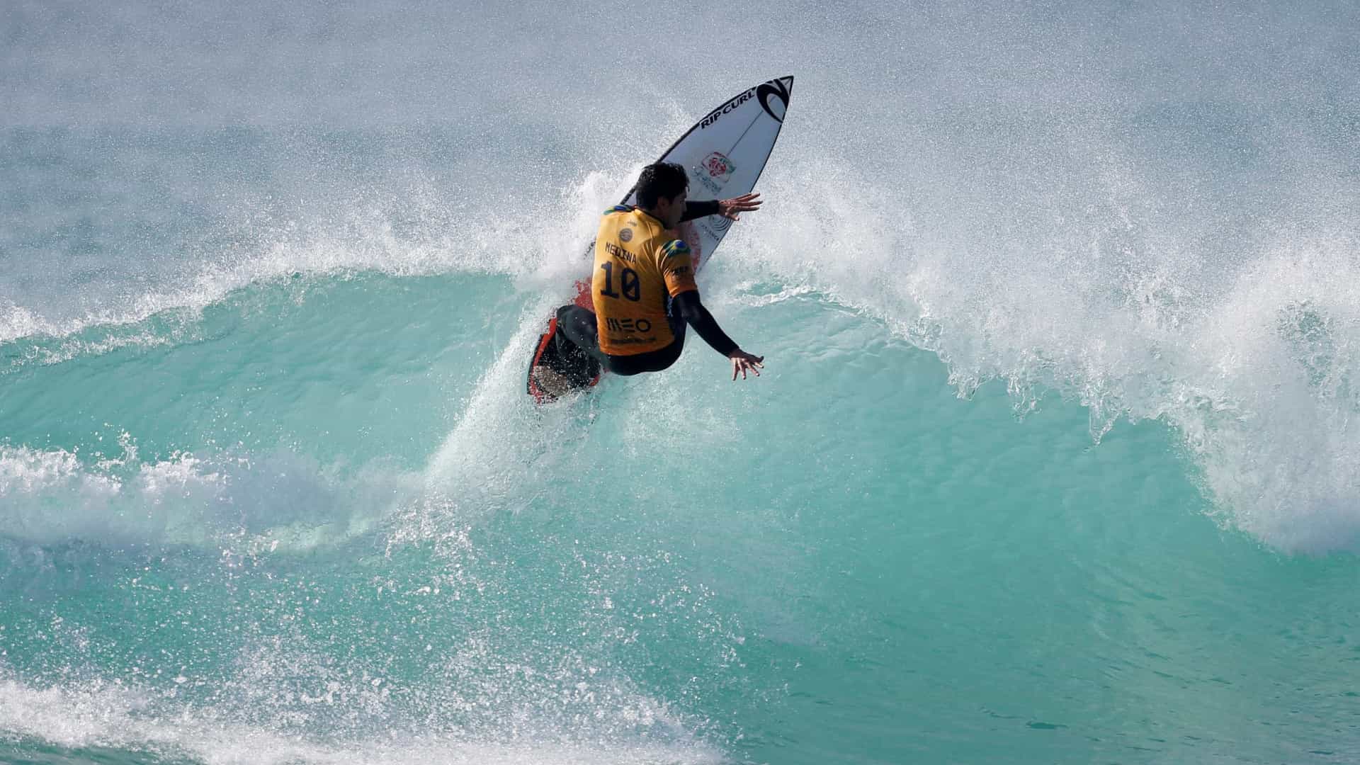 Brasil segue com 100% de aproveitamento nos Jogos Mundiais de Surfe