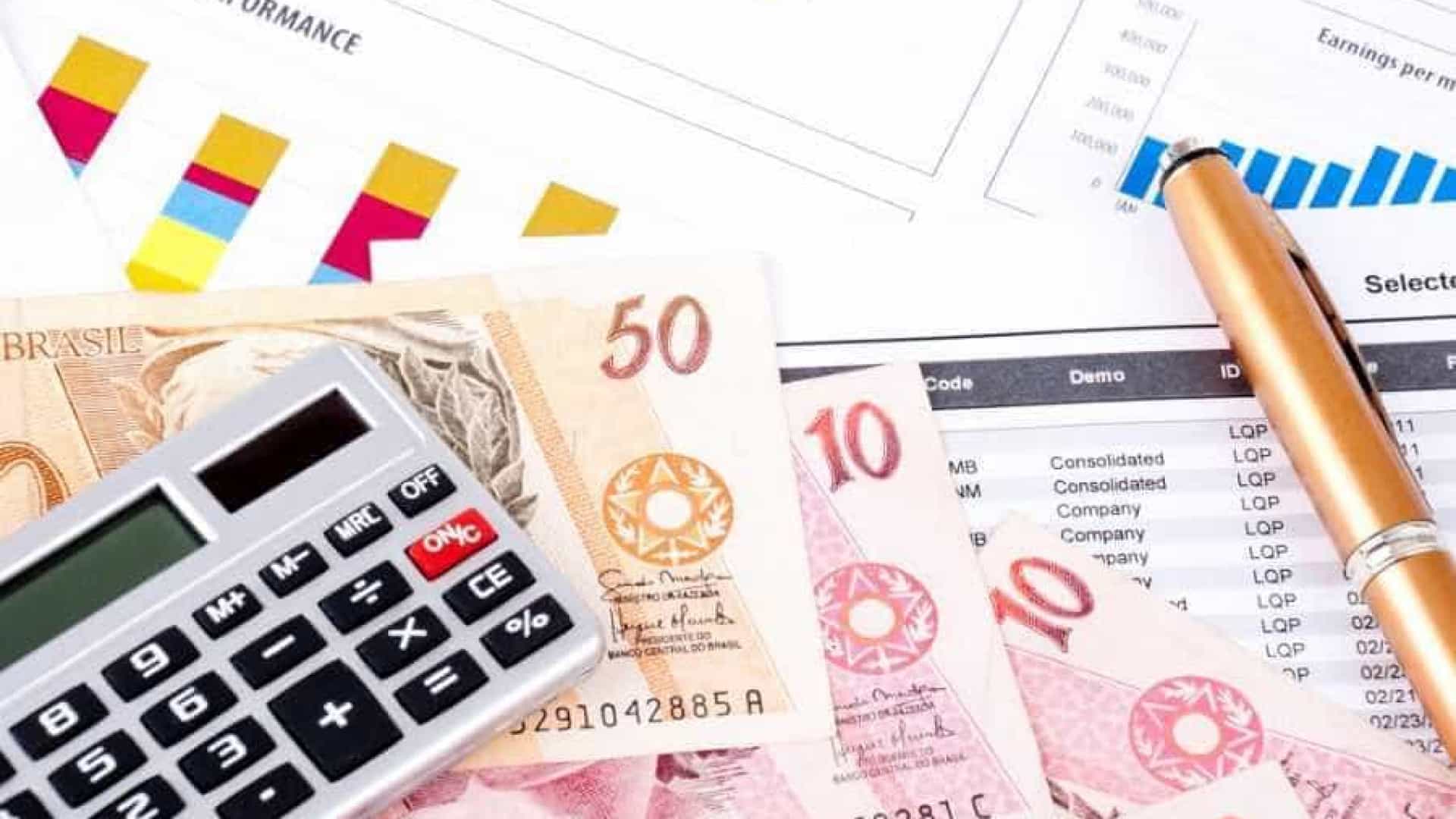Previsão de crescimento da economia sobe para 0,87% neste ano