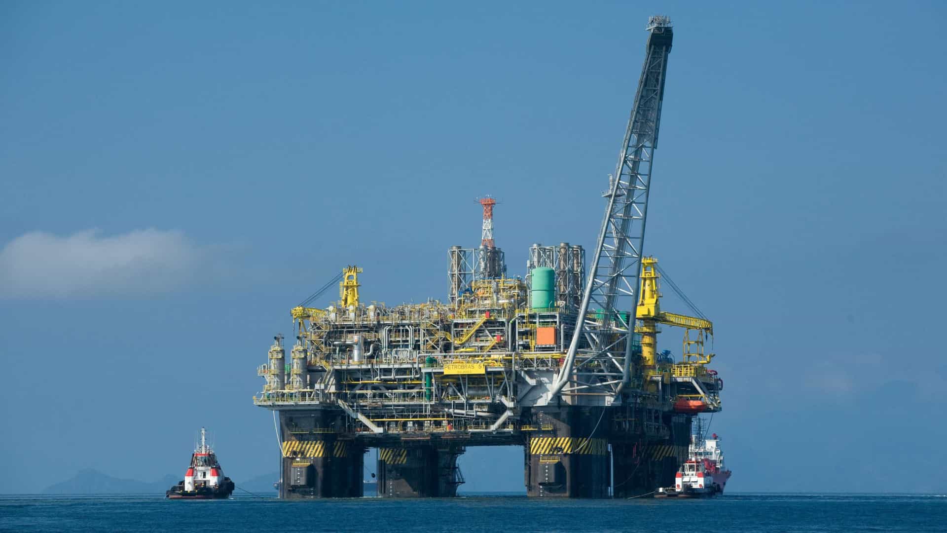 Crise do petróleo abre oportunidades, diz ministro