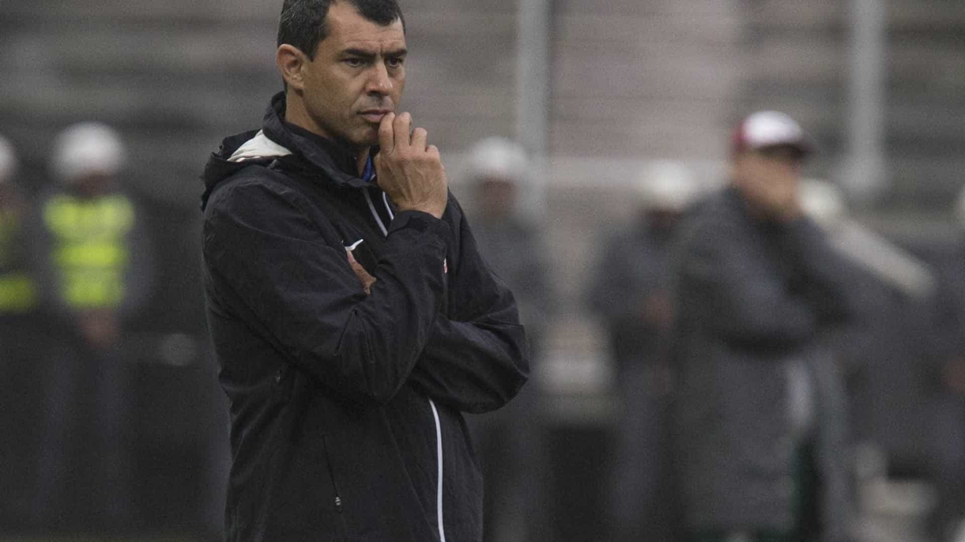 Corinthians busca feito improvável para ir à final da Sul-Americana