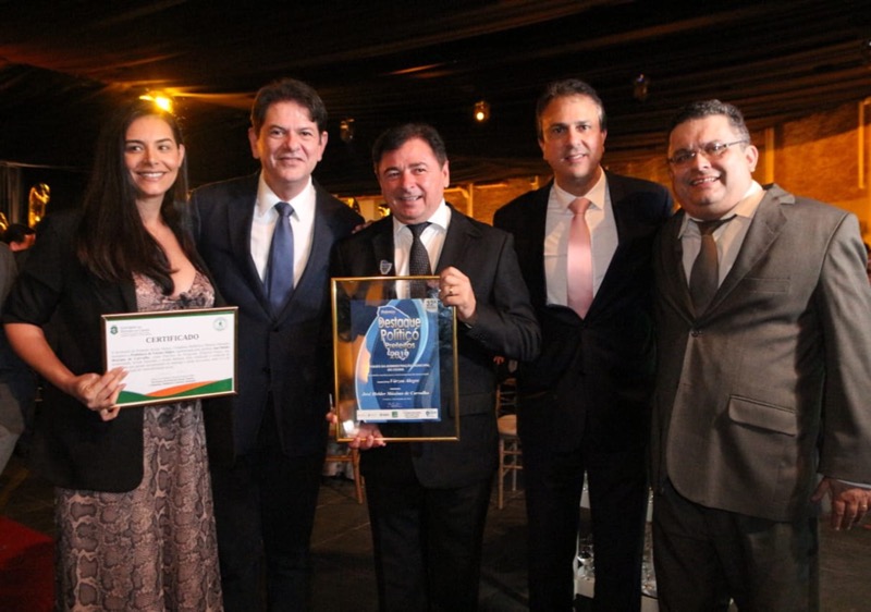 Prefeito de Várzea Alegre é eleito um dos melhores do Ceará