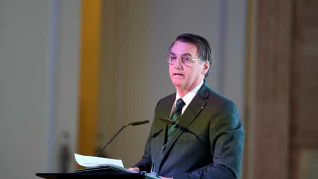 Bolsonaro planeja viagem aos EUA para se contrapor a Argentina