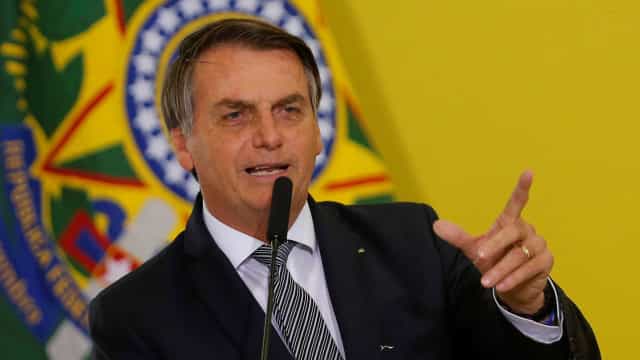 ‘Por enquanto, tudo bem; não tem crise’, diz Bolsonaro sobre PSL