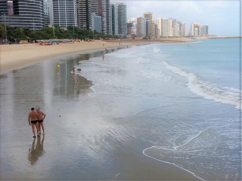 Praia do Futuro volta a estar própria para banho