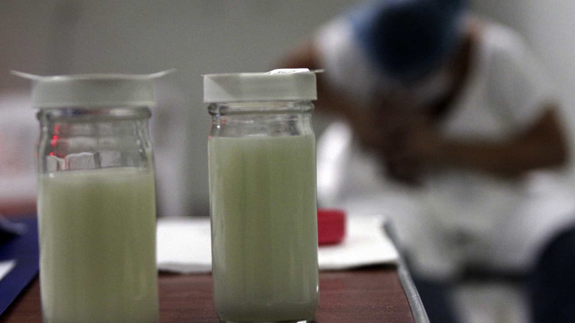 Mulheres que perderam bebês querem opção de doar leite materno